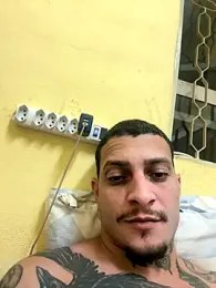 Christopherreis webcam model stream image