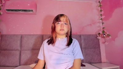 JungMil webcam cam4 model stream image