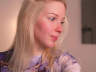 Stella Moorye webcam flirt4free model stream image