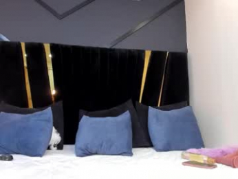 emilly_moonn webcam model stream image