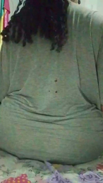 Aster_Deusa_ webcam model stream image