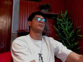 Ban Sonder webcam model stream image