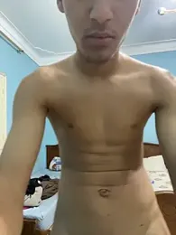 dermino12 webcam model stream image