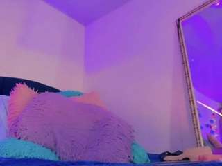 samantha-official webcam model stream image