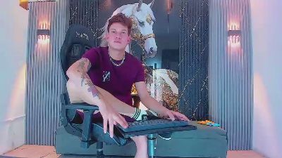 Shadowhunters_ webcam model stream image