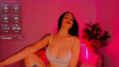 TiaBelle webcam stripchat model stream image