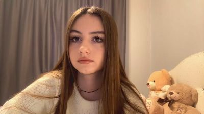 ShemekaDickert webcam model stream image