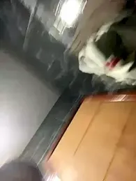 novin19_ webcam model stream image