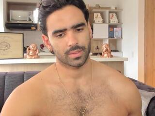 Bradley Martin webcam model stream image