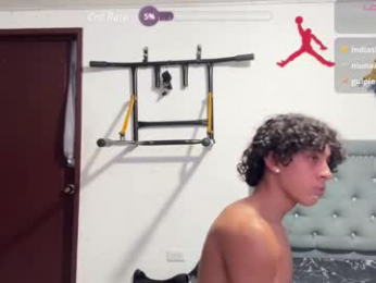 bradley_strong_ webcam model stream image