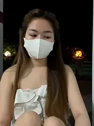 BabyThree_ webcam model stream image