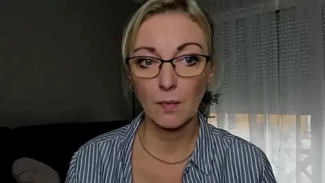 vanessa_chat webcam model stream image