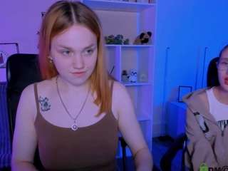 ellie-fire webcam model stream image