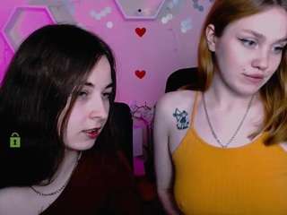 ellie-fire webcam model stream image