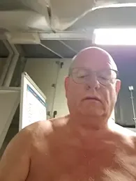 andrejoyfull64 webcam model stream image