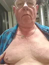 andrejoyfull64 webcam model stream image