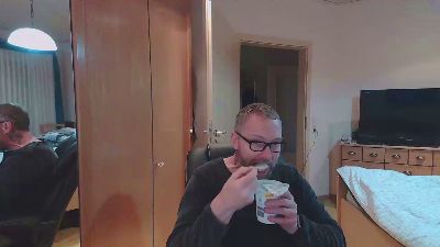 Mannfredfick webcam cam4 model stream image