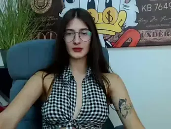 Moon-liza webcam model stream image