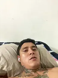 NakedMuse webcam model stream image