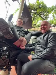 Neil_and_isaac webcam stripchat model stream image