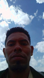 adambrosk_24 webcam model stream image