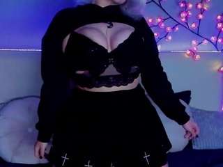 joannlowe webcam camsoda model stream image