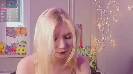 DaisyElmers webcam stripchat model stream image