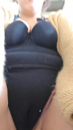 Chia562002 webcam cam4 model stream image