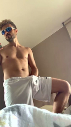 zuviri4 webcam model stream image