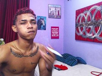 blacktwinks webcam model stream image
