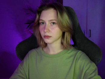 KUQOSA webcam model stream image