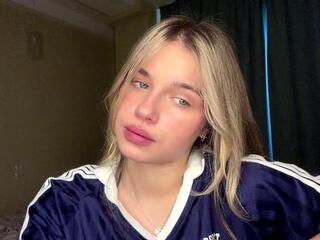 Brittany Stumpf webcam model stream image