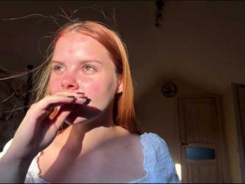 AmberKimchi webcam model stream image