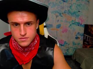 Leo Cavalli webcam model stream image