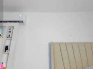 mady-edwards webcam model stream image