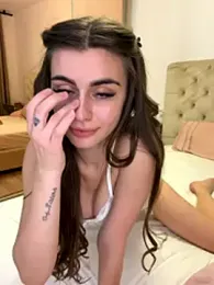 KaylaBray webcam model stream image