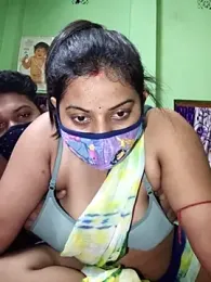 MAGGO-11 webcam stripchat model stream image