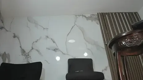 black_cami webcam model stream image