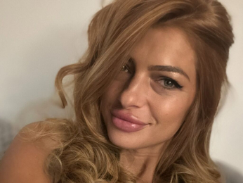 RonieParker webcam model stream image