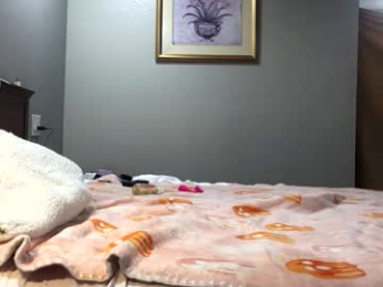 minniehunney webcam model stream image