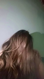 MoonFoox webcam model stream image