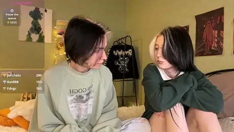 VeryRare_TwinS webcam model stream image