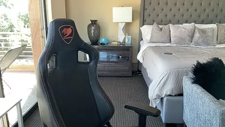 brettmycles28 webcam stripchat model stream image