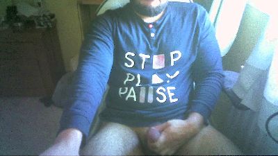 Yuls_7 webcam cam4 model stream image