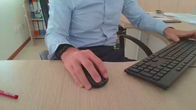 Oszlar webcam model stream image