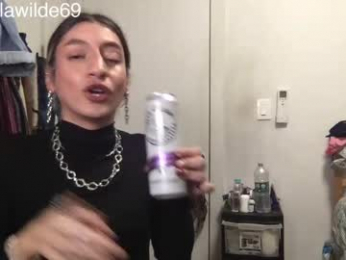 lolita_wilde390 webcam model stream image