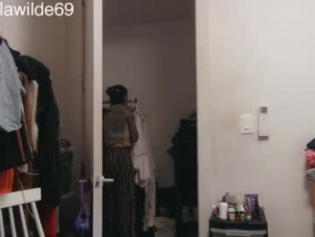 lolita_wilde390 webcam model stream image