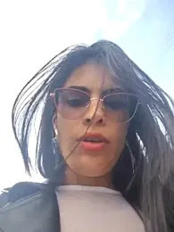 Astrid-- webcam stripchat model stream image