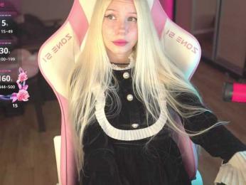 WARTHUNDER webcam model stream image