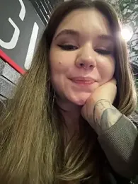 PumaShyXD webcam model stream image